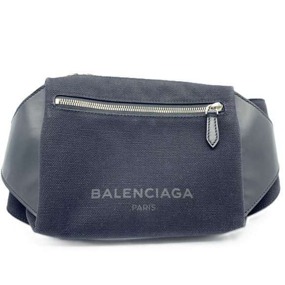 BALENCIAGA Black Leather Pouch - Picture 1 of 6